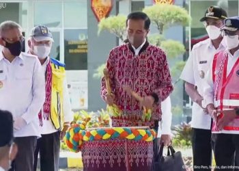 Jokowi Resmikan Bandara Tebelian Dan Siap Beroperasi