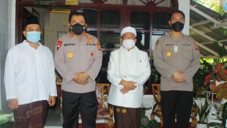 Kunjungi Ketua MUI Sulut, Kapolda Irjen Pol Mulyatno Ajak Peran Ulama Jaga Kamtibmas