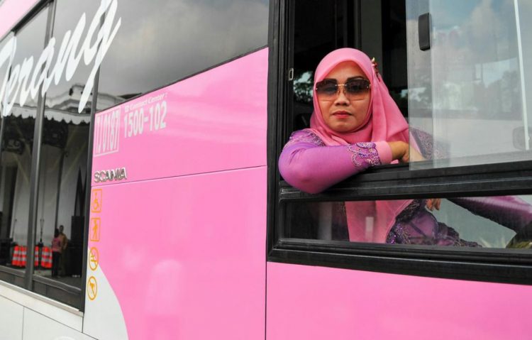 Busway Khusus Wanita Kembali Beroperasi