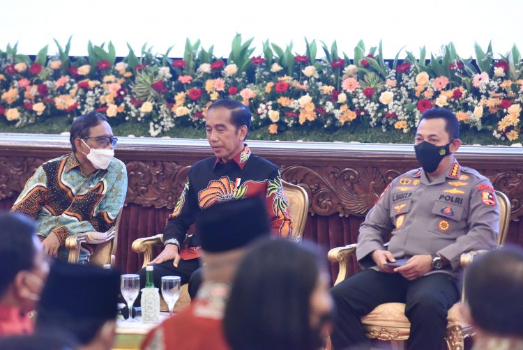 TGIPF Serahkan Laporan Investigasi Tragedi Kanjuruhan Kepada Presiden