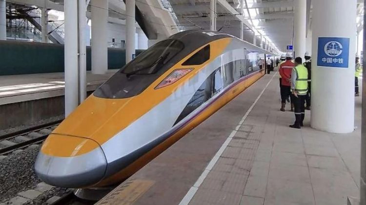 Kereta Cepat Jakarta-Bandung Gratis loh, Ini Syaratnya
