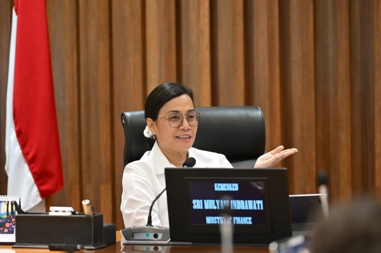 Sri Mulyani Pastikan Gaji ke-13 dan ke-14 PNS Tetap Dicairkan pada APBN 2025