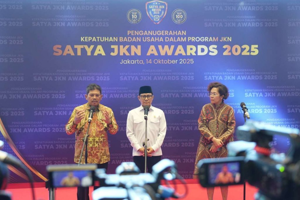 Menko Muhaimin atas Perlindungan JKN