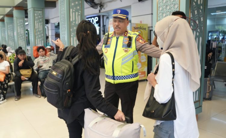 Kakorlantas Polri Siapkan Operasi Lilin 2025 dengan Fokus Kelola Tol, Arteri, dan Penyeberangan