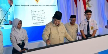 Presiden Prabowo Subianto luncurkan Program Digitalisasi Pembelajaran