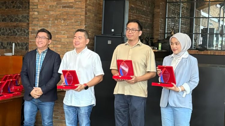 PT Qudo Buana Nawakara Terima Penghargaan Dukung Project Silancar Korlantas Polri