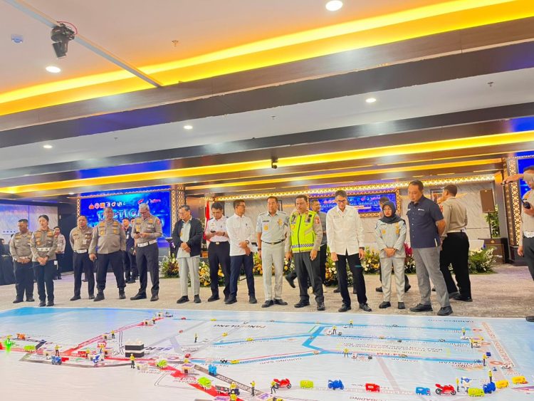 Kakorlantas Polri Irjen Agus Suryonugroho pimpin TFG Operasi Ketupat 2026