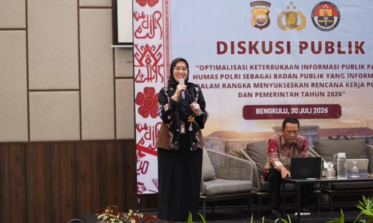 Diskusi Publik Divhumas Polri di Bengkulu: Optimalisasi Layanan Informasi Publik Demi Indonesia Emas 2045