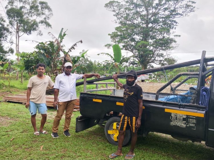 Perkuat Kerukunan di Tanah Papua, Barisan Merah Putih RI Bantu Pembangunan Sarana Ibadah