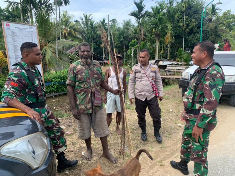 Apel Gabungan TNI-POLRI menjelang Kalender Kamtibmas di Wilayah Bonggo